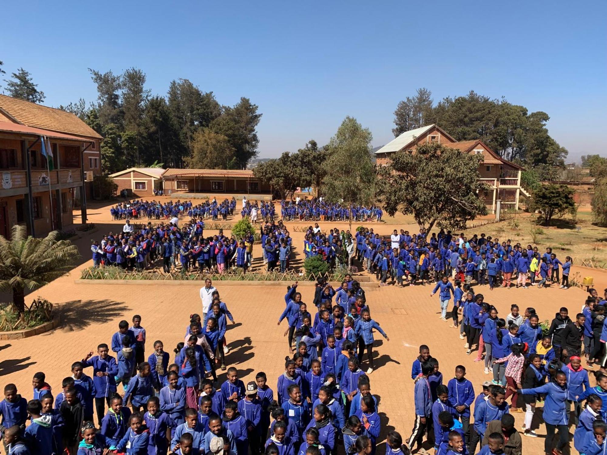 Ferienwohnung Lycee Picot De Cloriviere Dont Les Revenus Financent L'Education Des Eleves Antsirabe Exterior foto